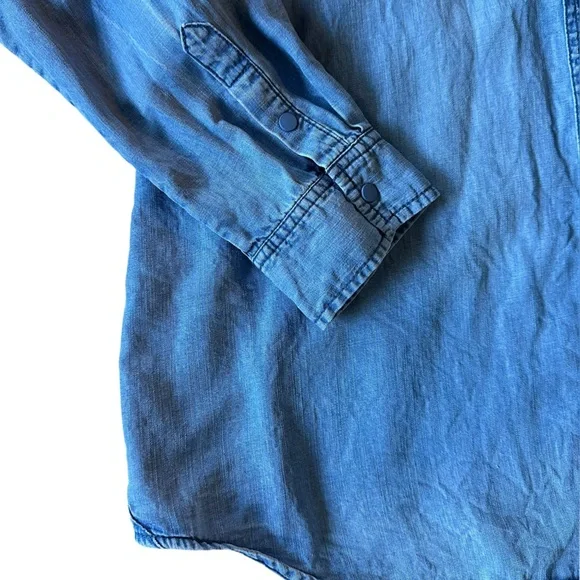 CAFÉ MARRAKESH lightweight denim snap front shirt size Large - Picture 2 of 6